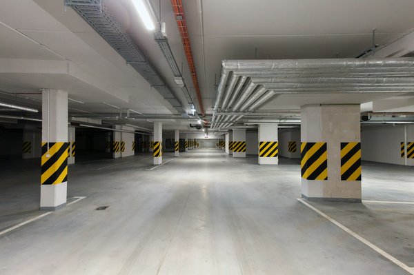 Comment éclairer un parking souterrain de manière efficace ?